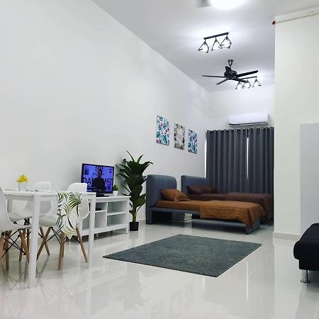 Homestay Klia Core Soho Suites 雪邦 外观 照片